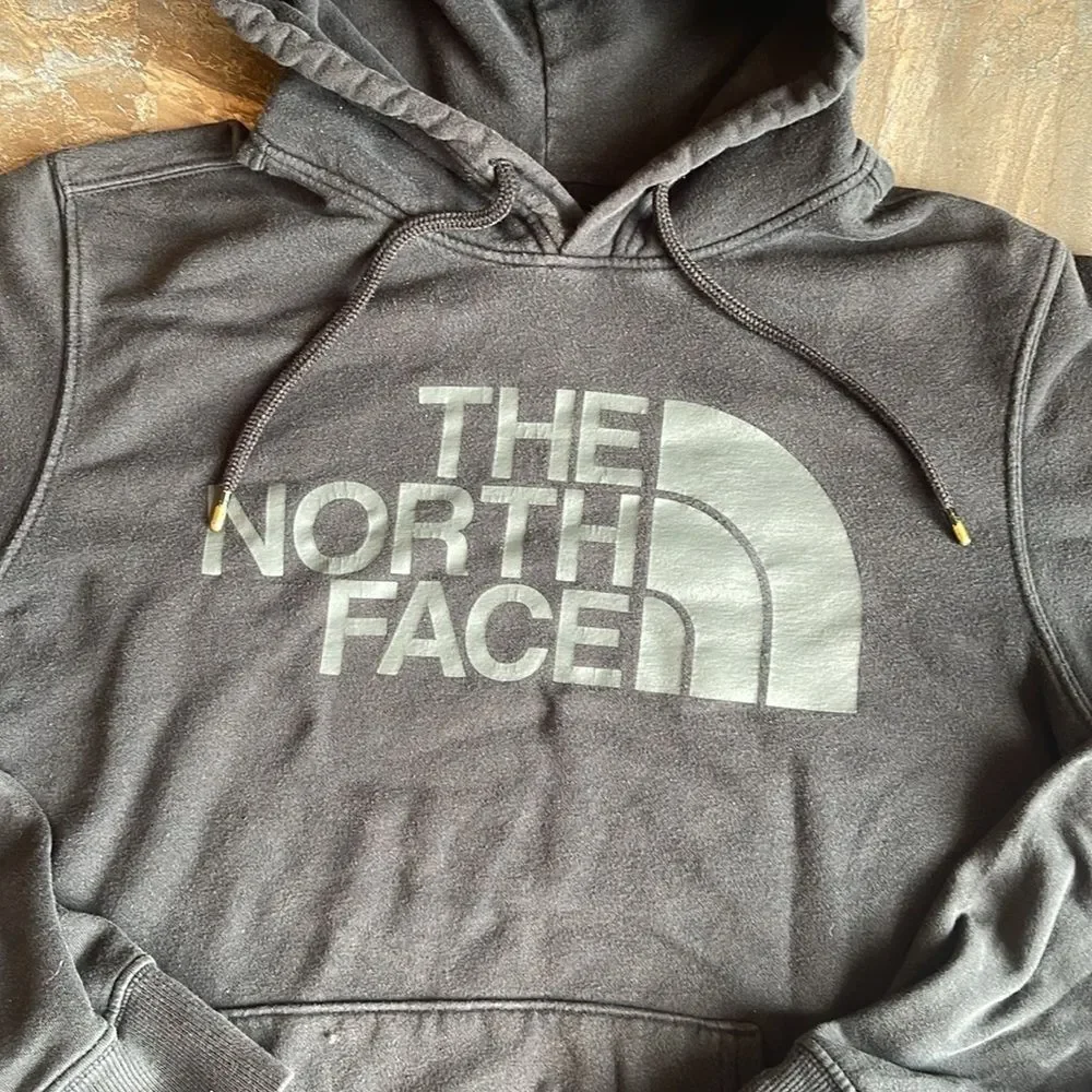 The North Face Half Dome hoodie men's black Size medium